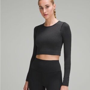 Lululemon cropped long sleeve with bra